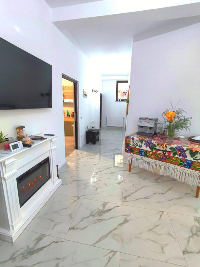 מויסי Vila Casa Hatere מראה חיצוני תמונה